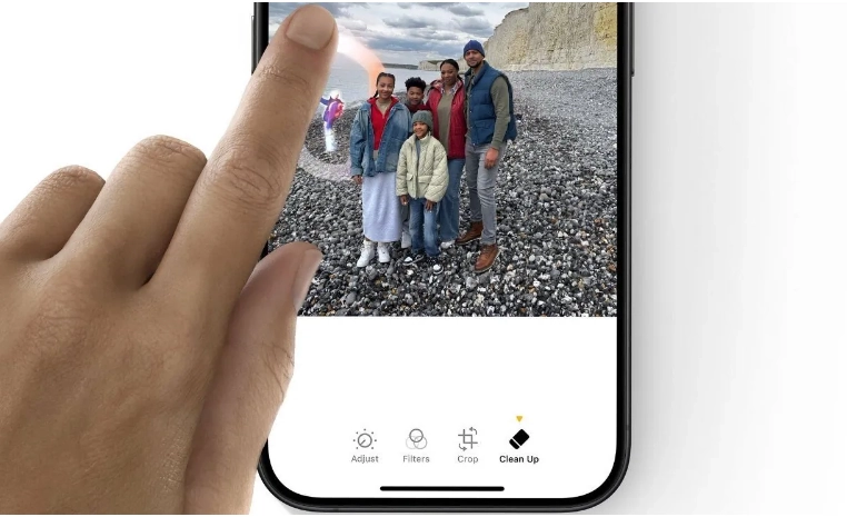 苹果相册的Clean Up 功能是什么？AI 擦除照片背景干扰元素 - Apple银魂 - 科技改变生活 - 万事屋